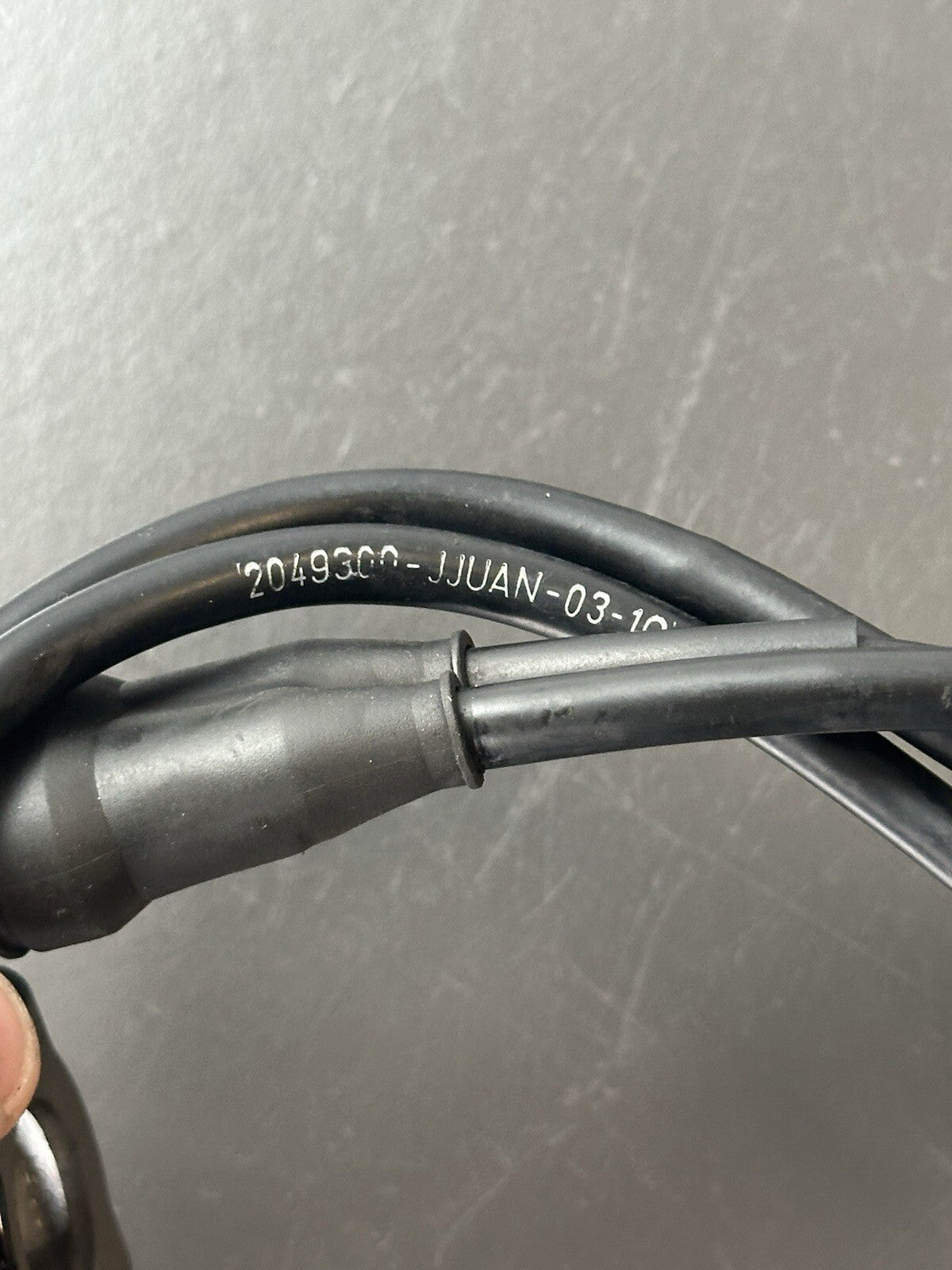 TRIUMPH STREET TRIPLE 675R 2011 THROTTLE CABLES 675R 675 Throttle Cable T2049300