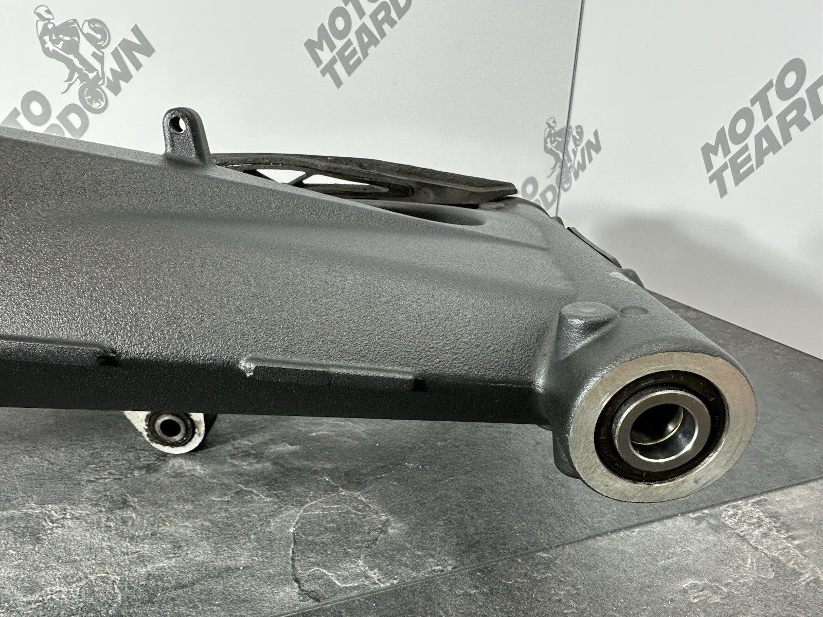 Triumph Street Triple 675 R 2015 Swingarm Swinging Arm 2013-2016 16470 Miles OEM