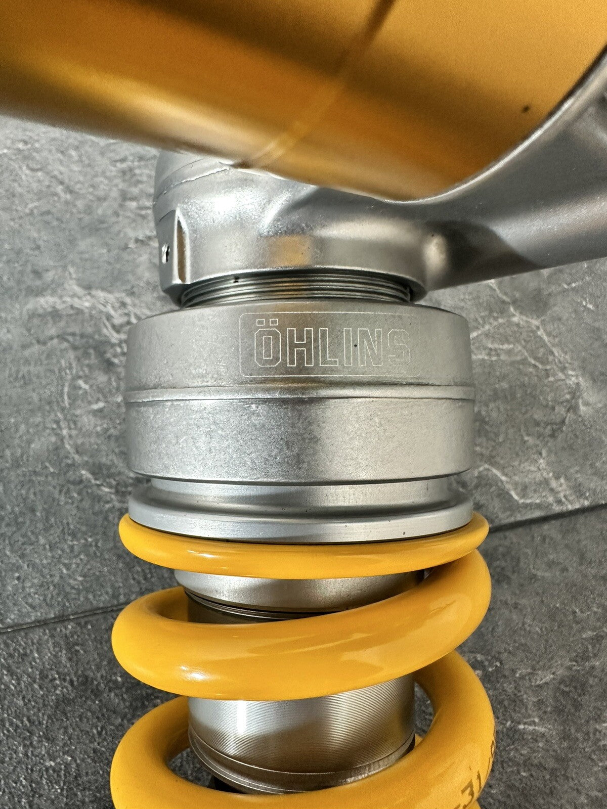 Aprilia Tuono V4 1100 Factory 2020 OHLINS TTX Rear Shock 6889 Mile OEM 2019-2020