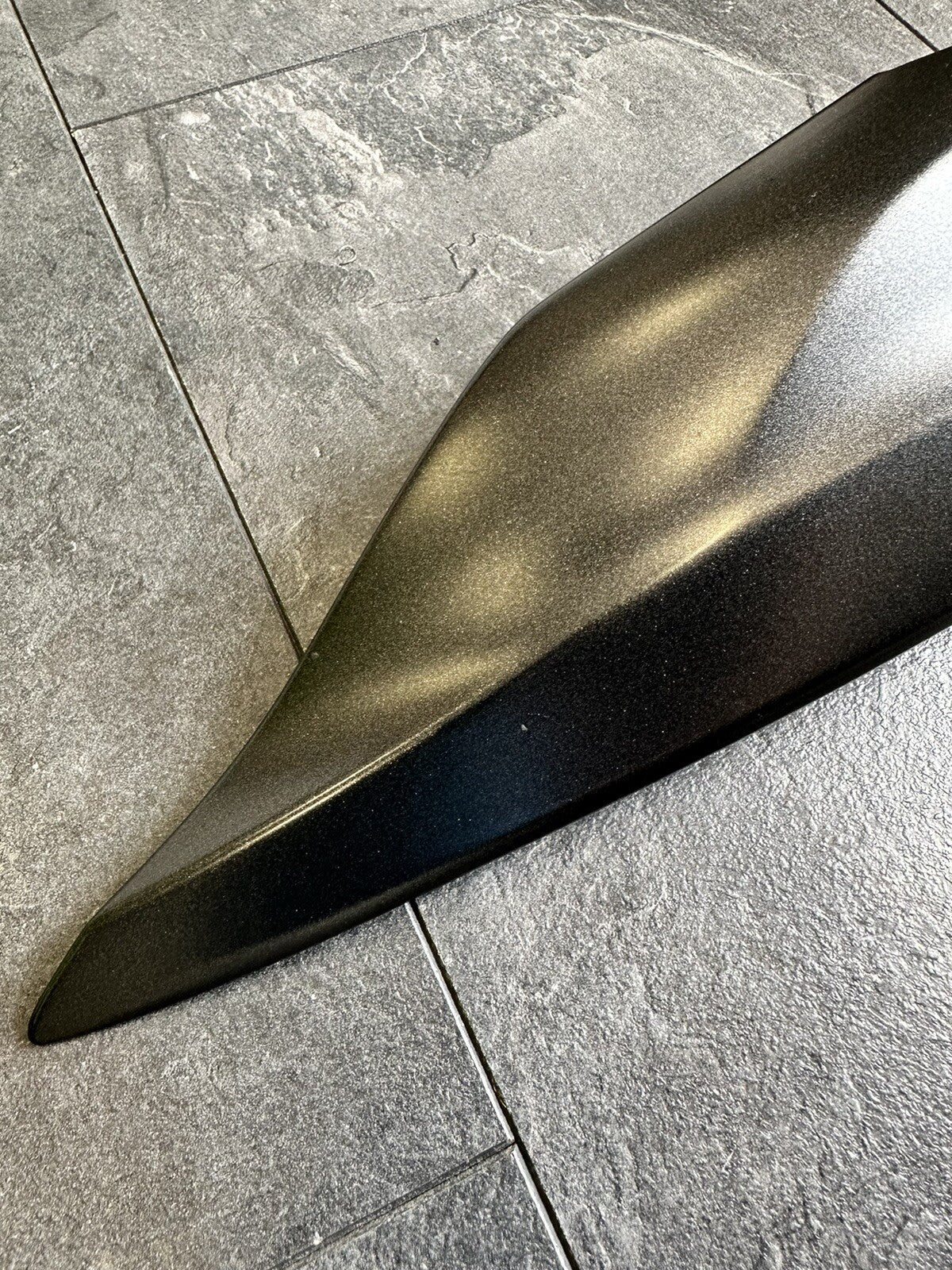 Kawasaki ZX10R 2018 Left Side Tail Fairing Cowling Only 1086 Miles 2016 2017 OEM