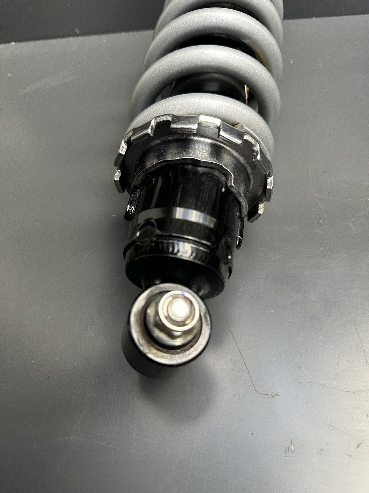 Yamaha Yzf R7 Yzf690 2022 - 2023 Rear Shock Absorber *UK ONLY* R7 Rear Shock