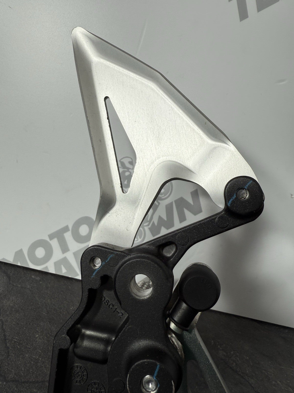 1bae2b18-a102-402e-a37a-d406b2f270a2