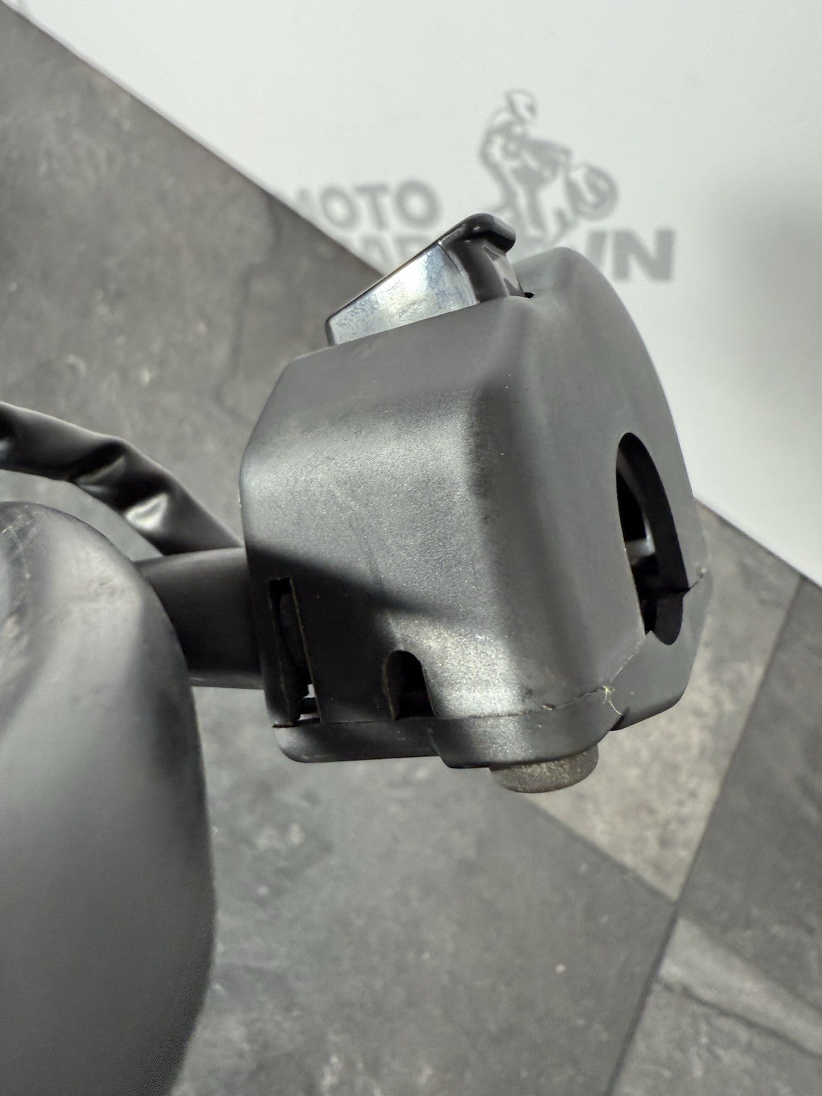 8a1152a6-4c20-4b99-b0de-5e119c594d3c