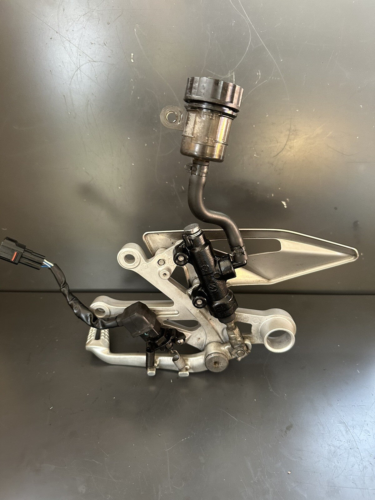 Triumph Street Triple 765 RS Right Rearset Footrest Rear Right Assembly 2017-19