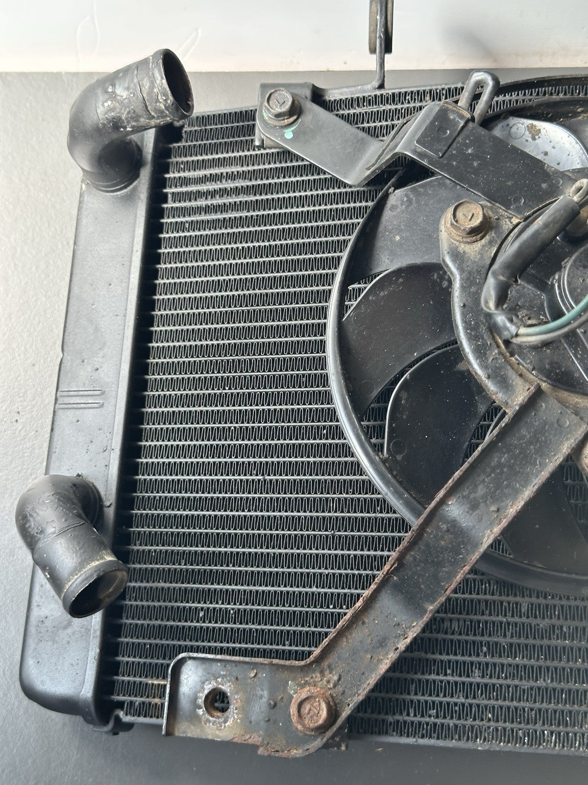 Triumph Street Triple 675 R 2015 Radiator & Fan Rad 2013-2016 READ DESCRIPTION