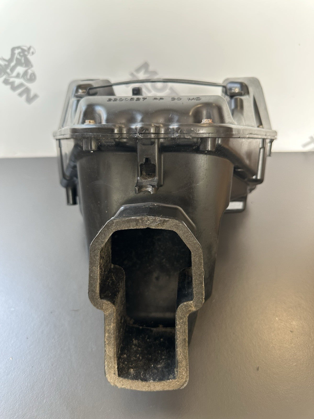 Triumph STREET TRIPLE 675 Airbox 2007-2011 Triumph Street Triple 675 Air Box OEM
