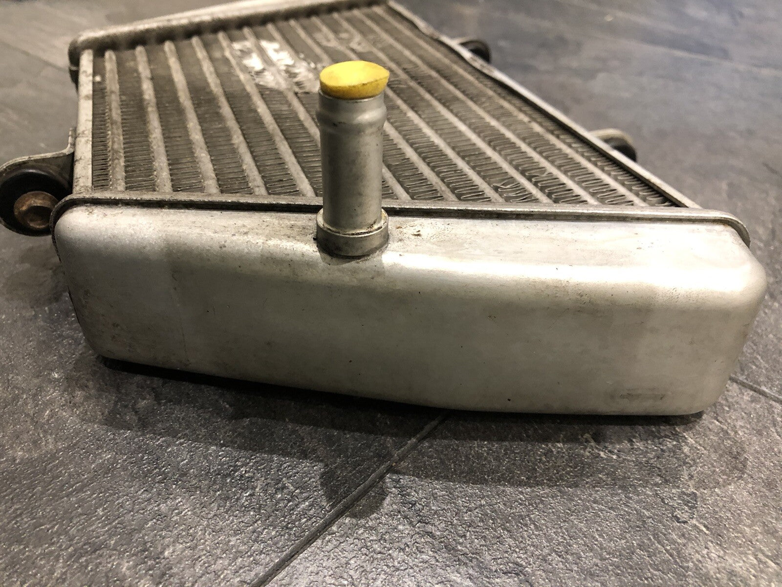 Aprilia Tuono V4 1100 FACTORY 2016 Oil Cooler Radiator Dented OEM RSV4 RF