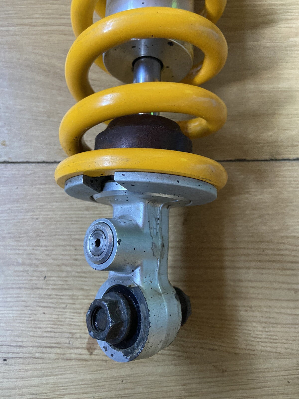 TRIUMPH STREET TRIPLE 765 RS OHLINS REAR SHOCK 2017-2019 OHLINS SHOCK UK ONLY