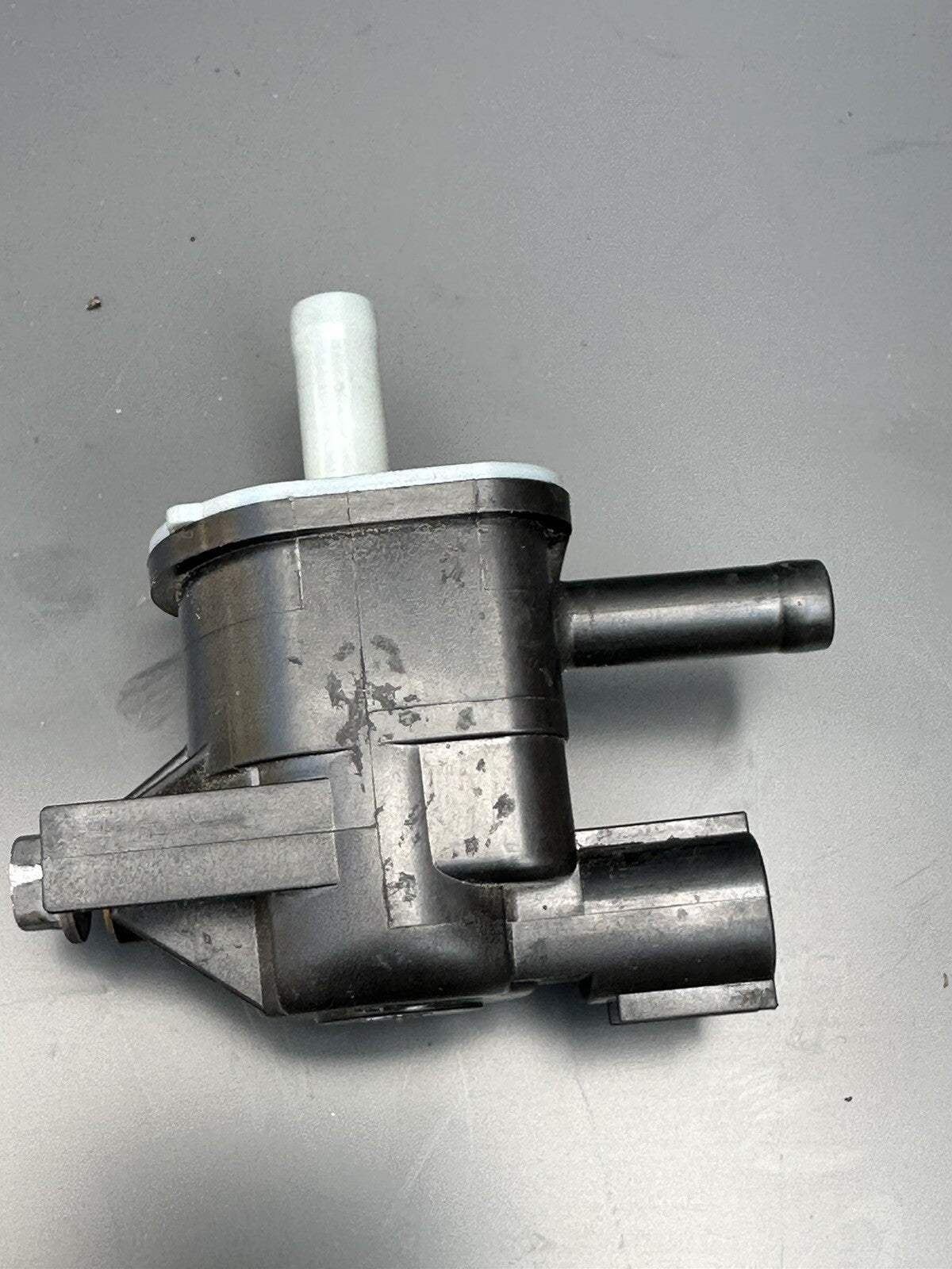 Valve Air Denso 1362007420 TRIUMPH Speed Triple RR 2022 1200RR Air Sensor OEM
