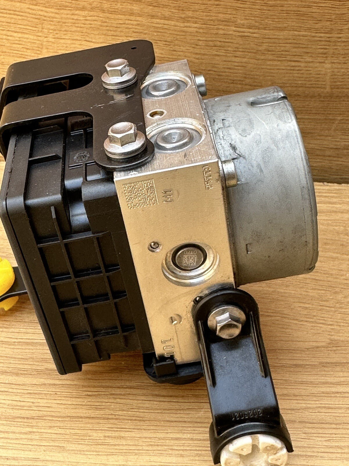 TRIUMPH SPEED TRIPLE 1200 RS 1200 RR ABS Pump - T2025192 OEM 2022 1200RS PUMP