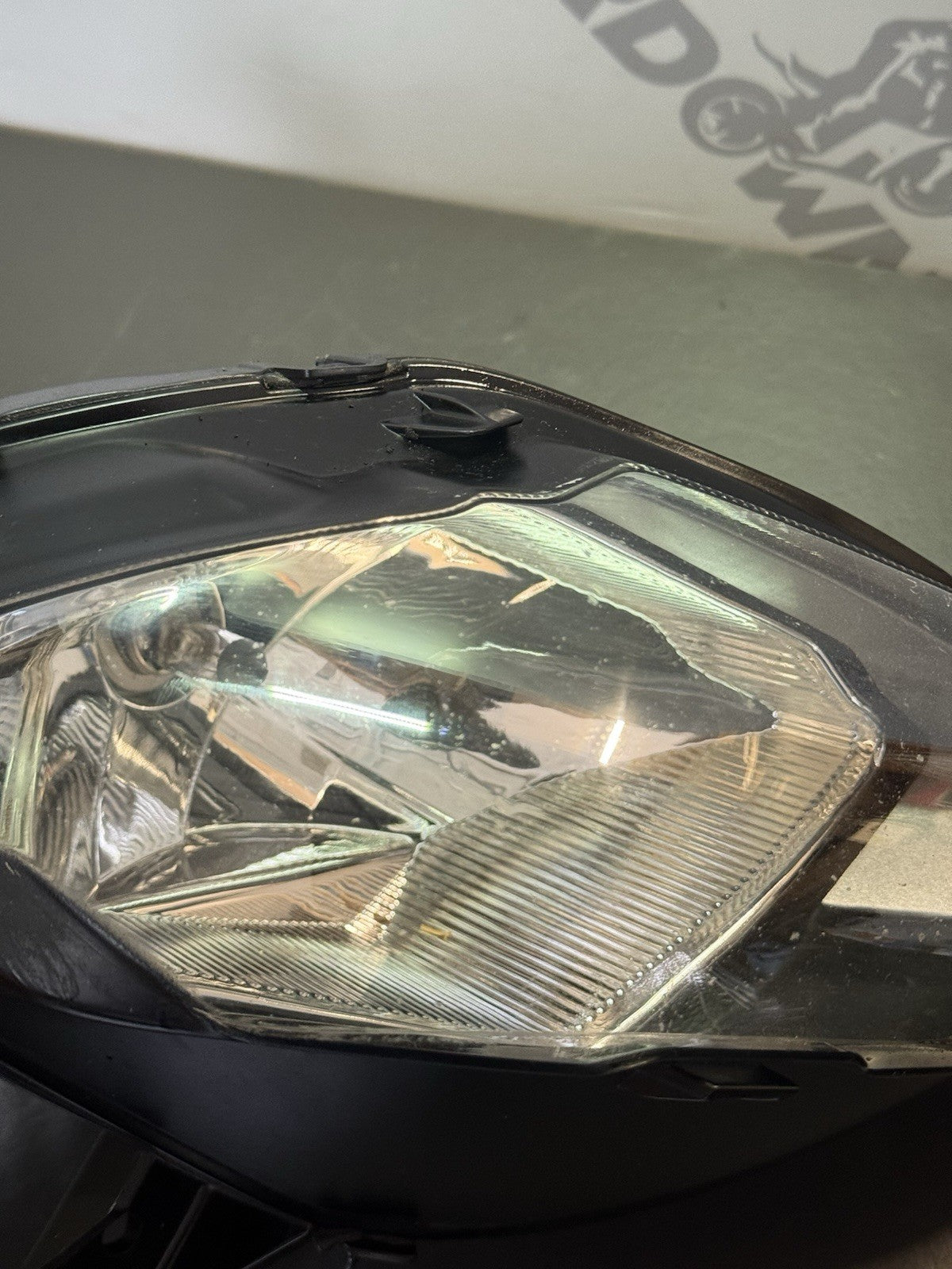 b1aff493-d451-4458-82d3-8c4235c0f19f