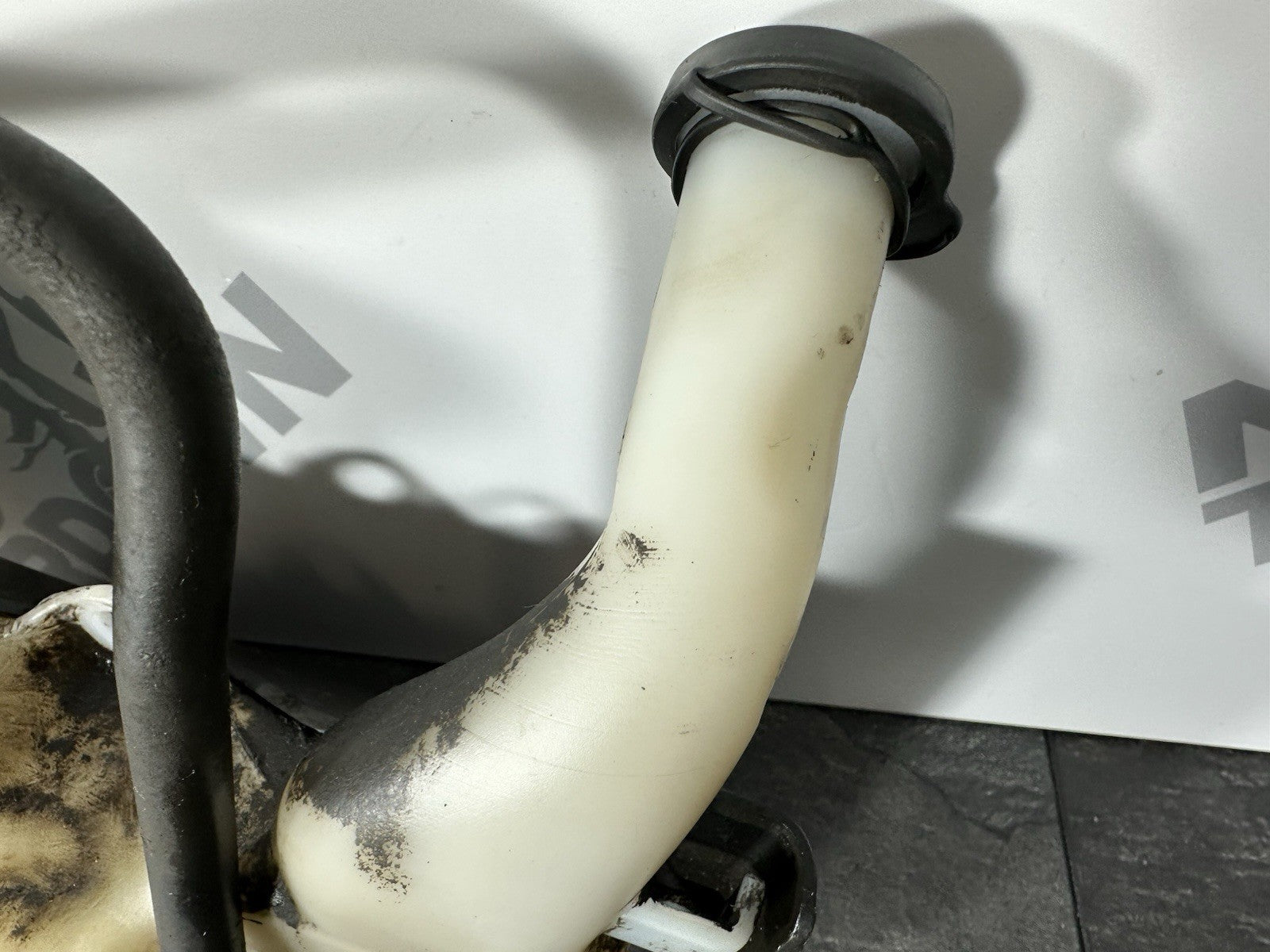 Triumph Street Triple 675 R 2015 Coolant Bottle Expansion Tank 2013-2016 16470m