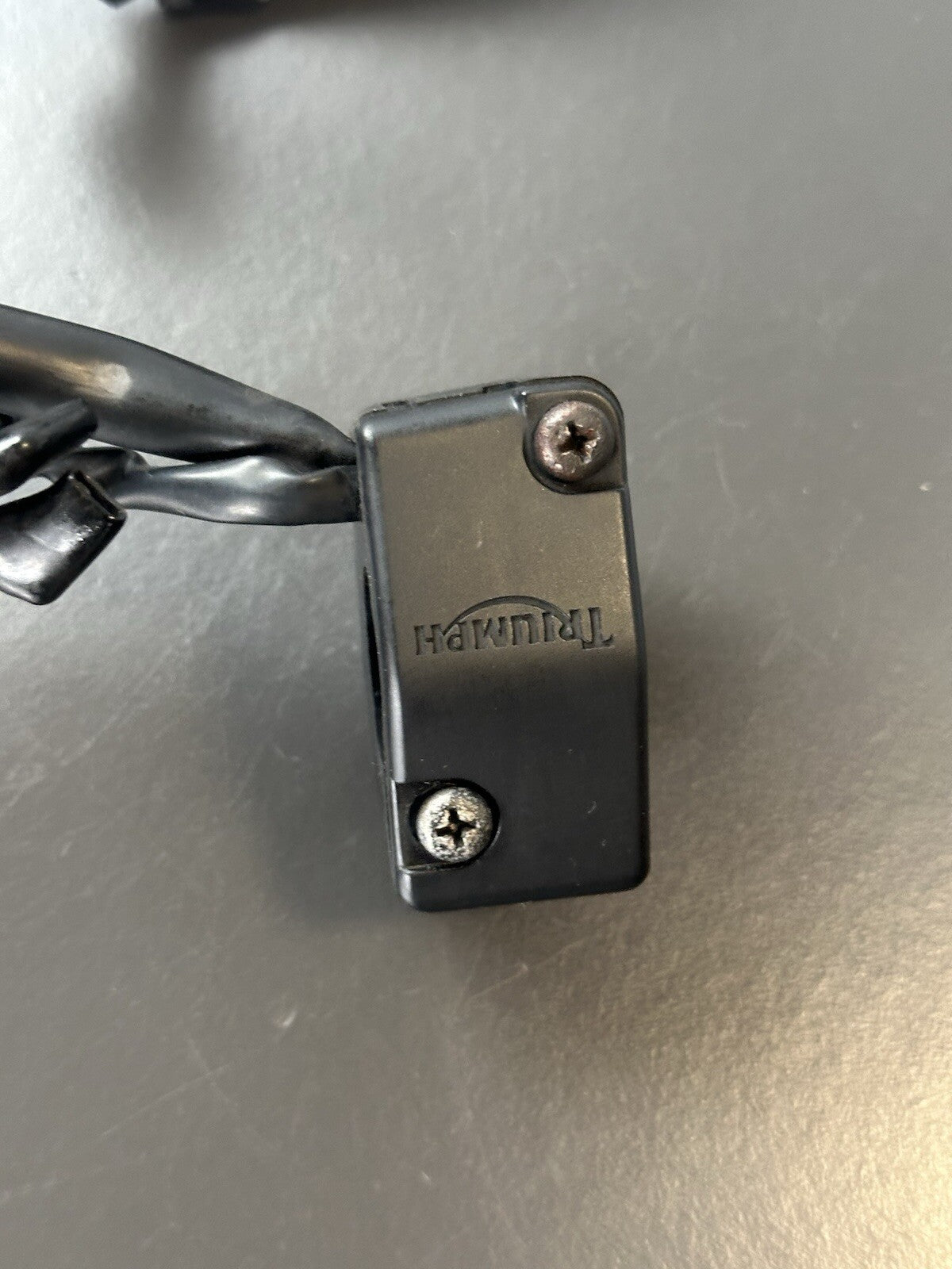 TRIUMPH STREET TRIPLE 675R 675 R/H Right Switchgear T2049255 Right Switch 2011