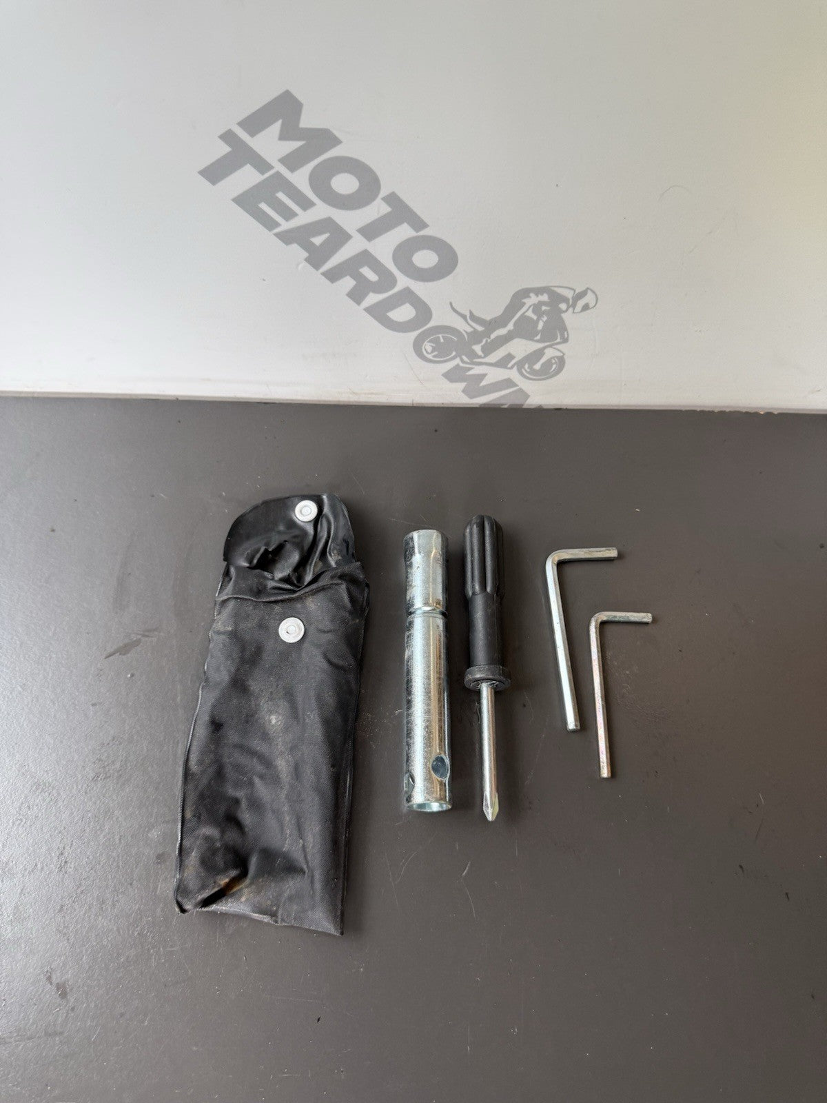SUZUKI GSXS 125 TOOLKIT Suzuki GSXS 125 Toolkit 2017-2021 GSXS 125 Tool Kit OEM