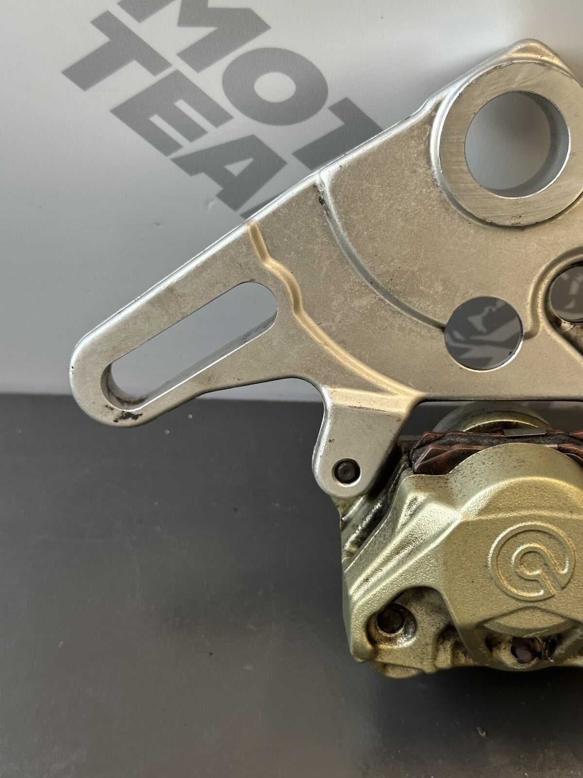Aprilia Tuono V4 1100 FACTORY BREMBO Rear Brake Caliper & Hanger RSV4 OEM 2017