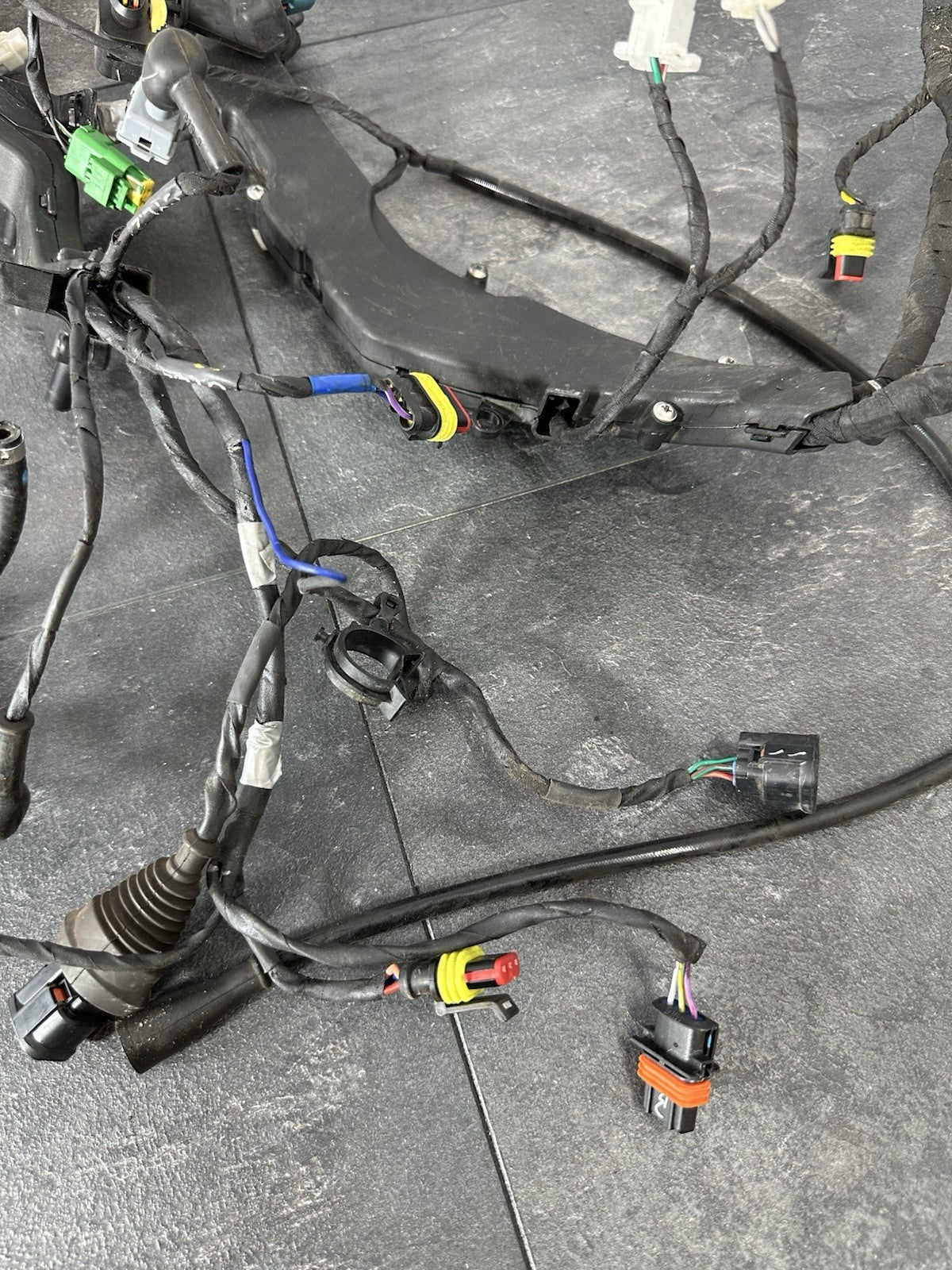 Aprilia RS660 2021 Wiring Loom Full Wiring Harness 6220 Miles 2022-2025 OEM
