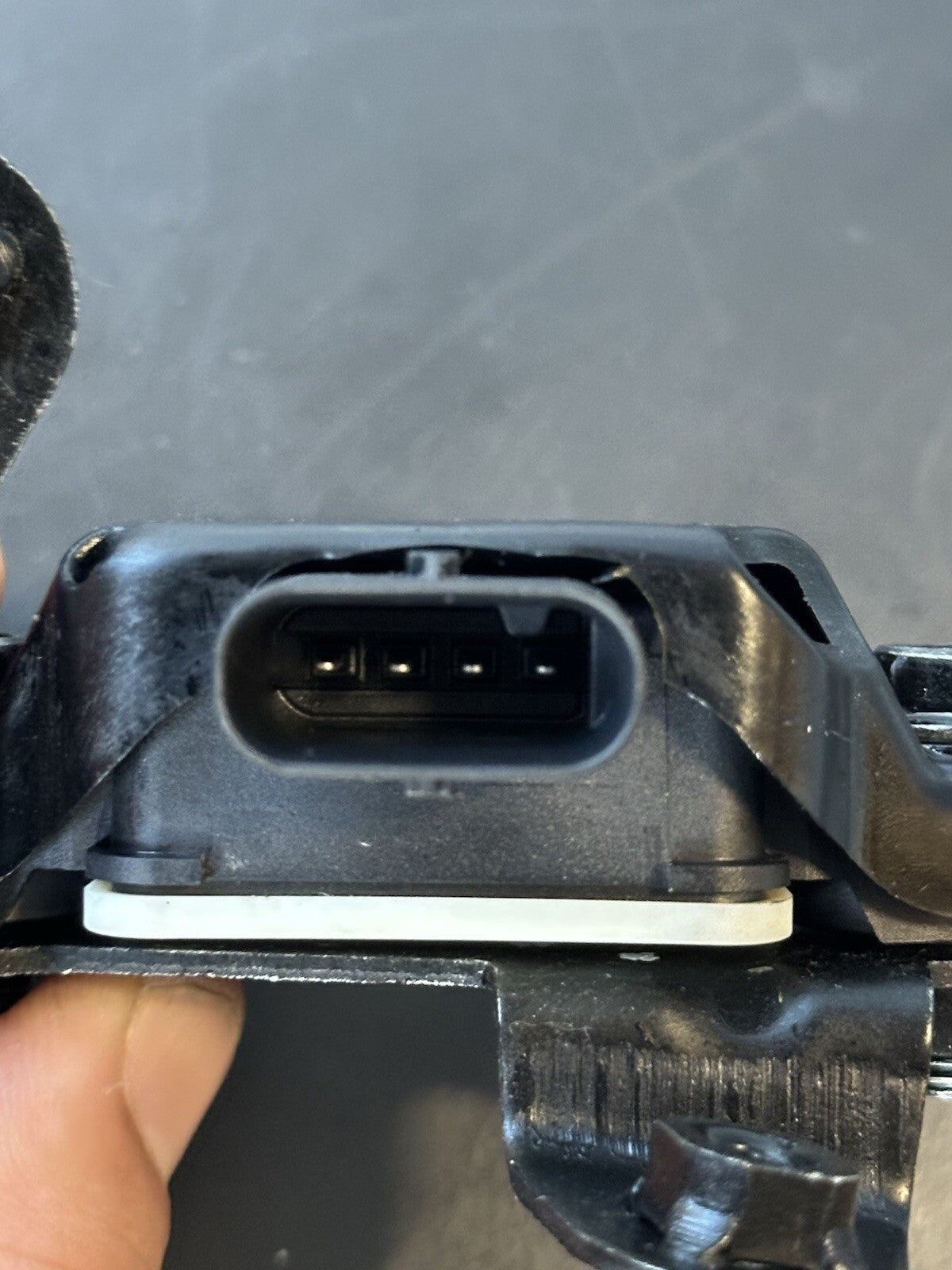 KTM 125 Duke 2024 tilt sensor 2024 - 2025 KTM 125 DUKE Bosch Sensor 0265011097
