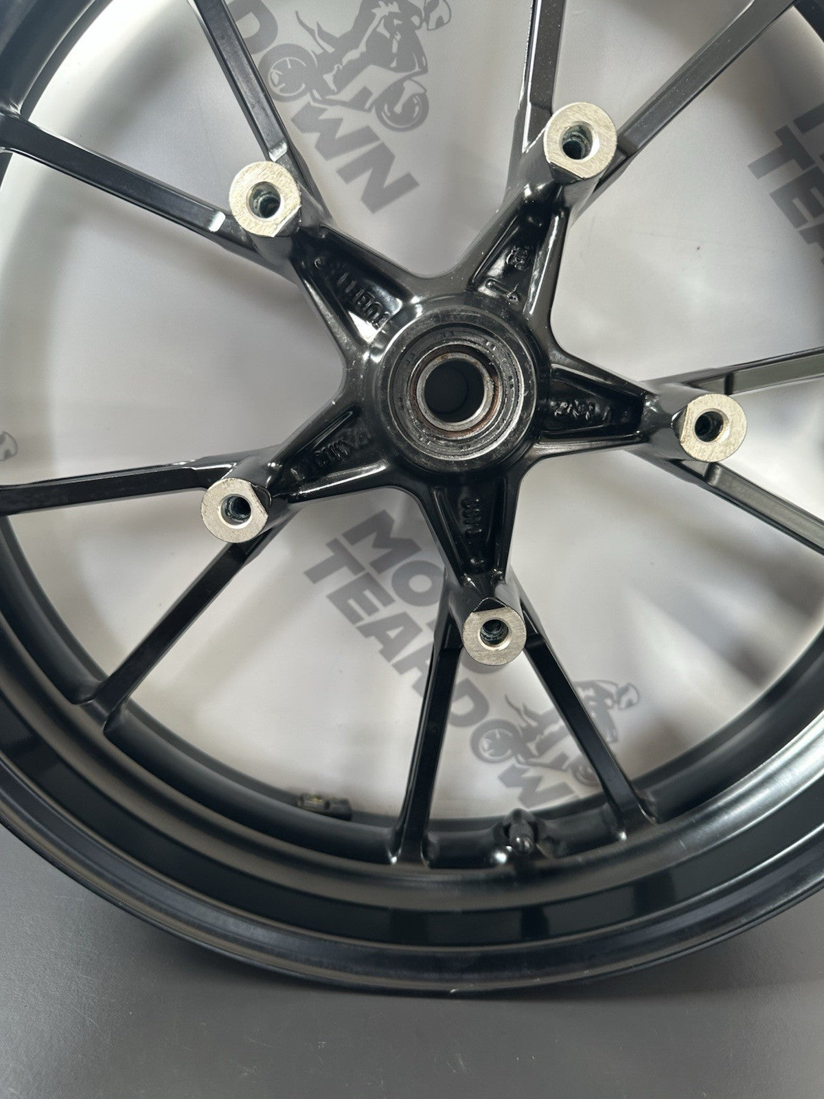 Triumph Speed Triple 1050 Front Wheel Front Rim 2011-2015 120/70 ZR17 OEM