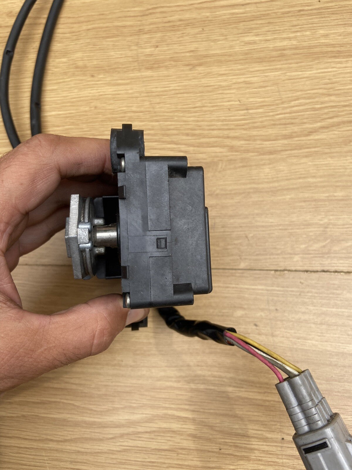 SUZUKI GSXR 600 750 Exhaust Actuator L1-L7 Exhaust Actuator 2011-2017 OEM