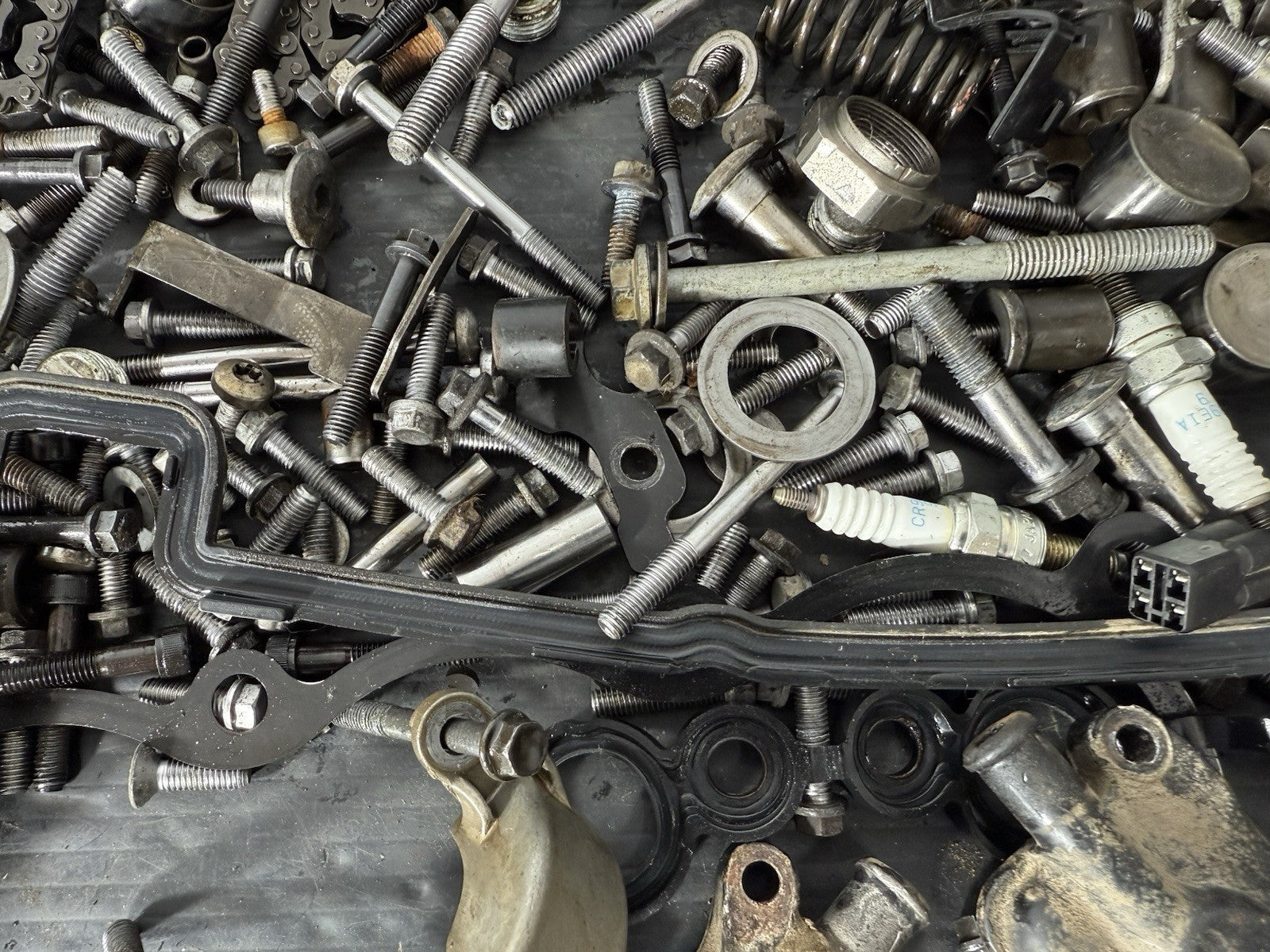 Triumph Street Triple 765 R 2017 Engine Nuts Bolts JOB LOT 18498 Miles 2018-2021
