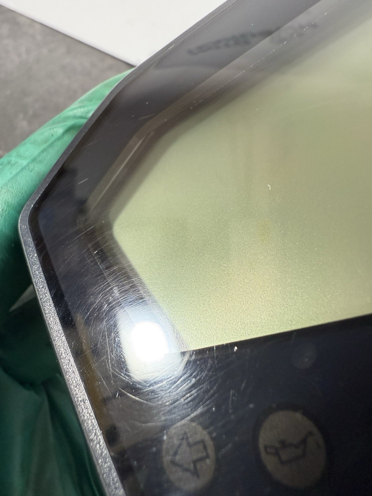 e3b8fdc8-325a-4488-997f-0decde5d634b