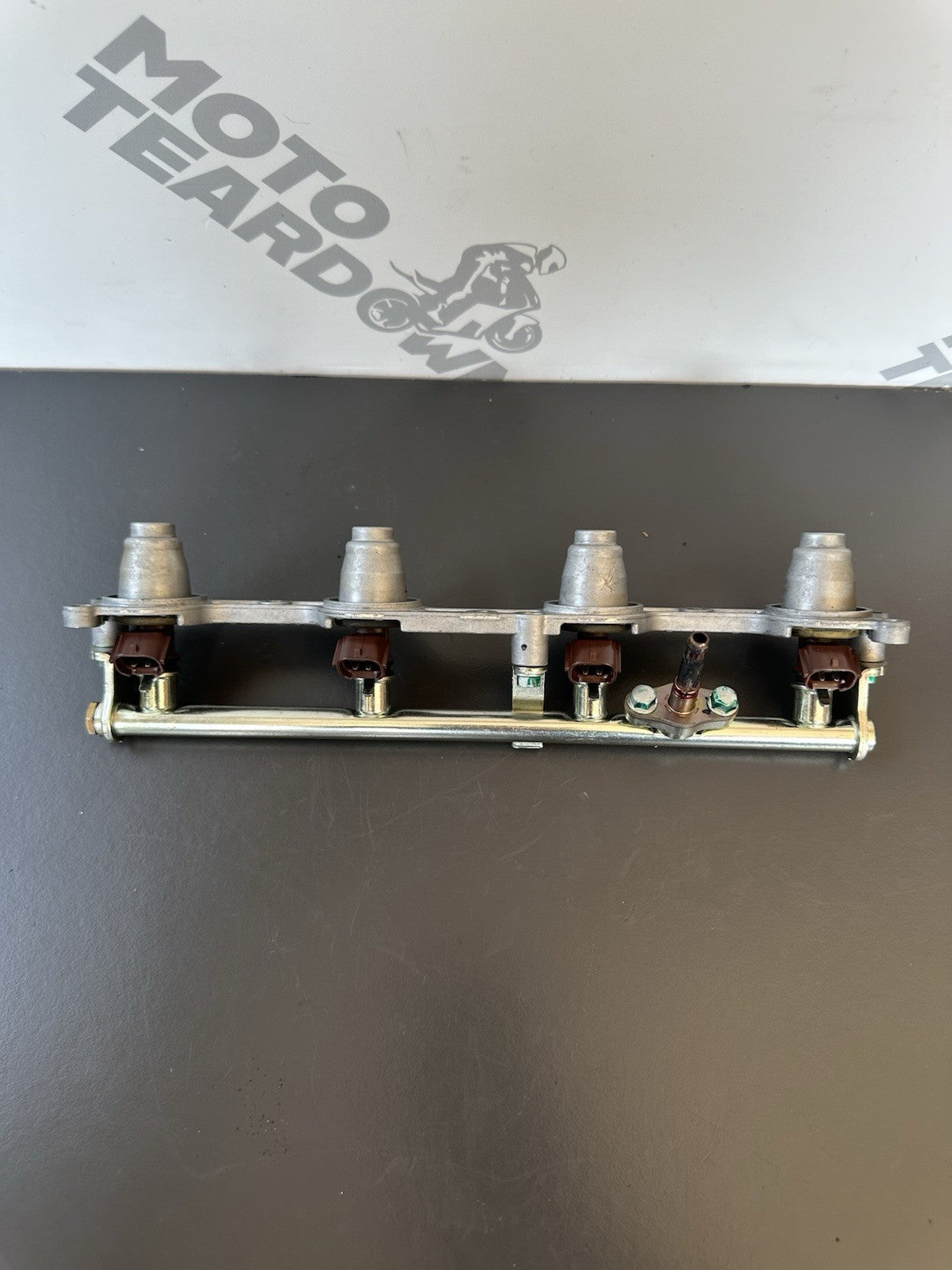 HONDA CBR1000RR Fuel Injectors 2004 2005 RR4 RR5 Honda CBR1000RR Fuel Injectors