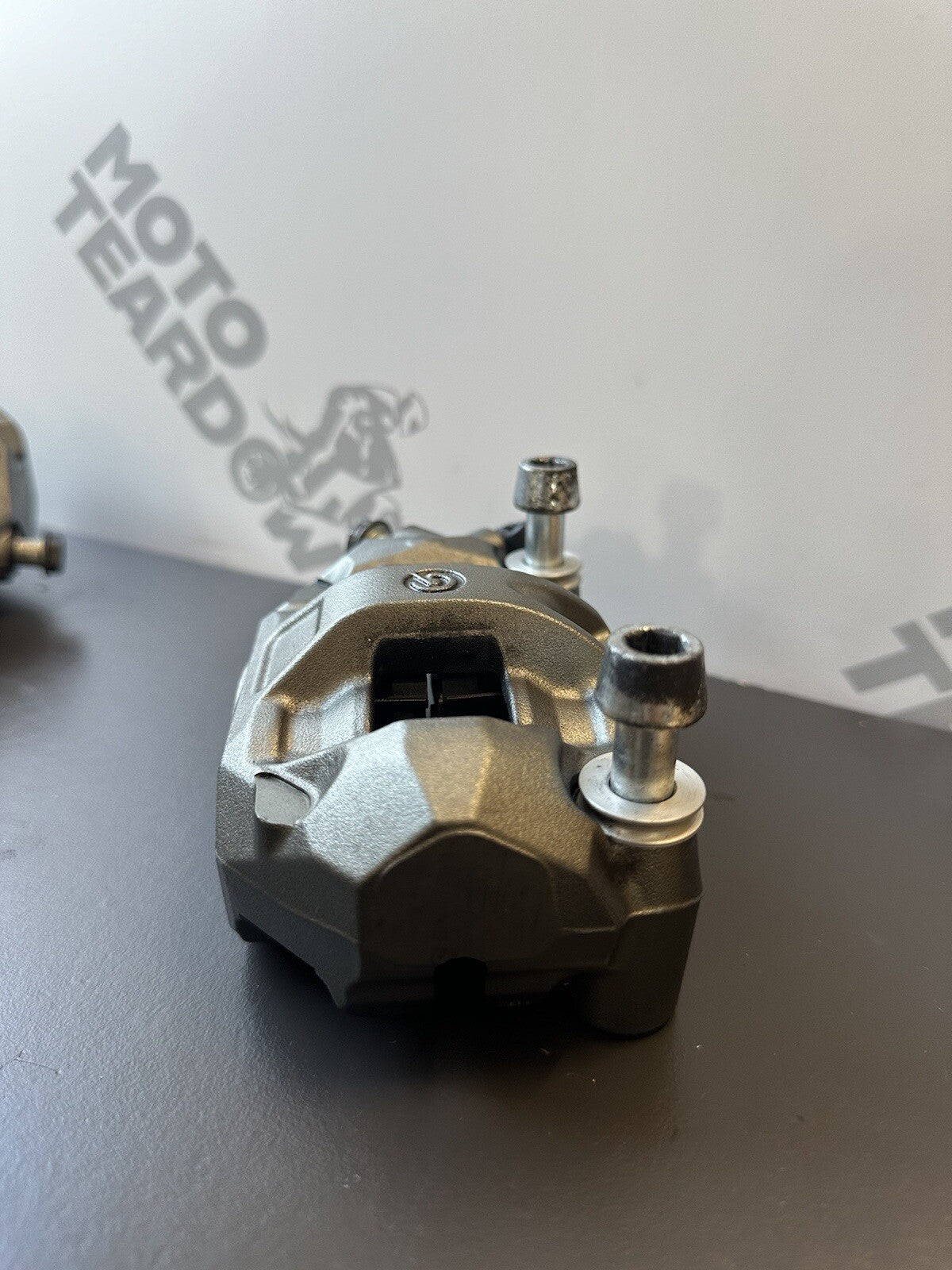 Aprilia Tuono V4 Factory BREMBO FRONT BRAKE CALIPERS Brembo M50 100mm Brembo