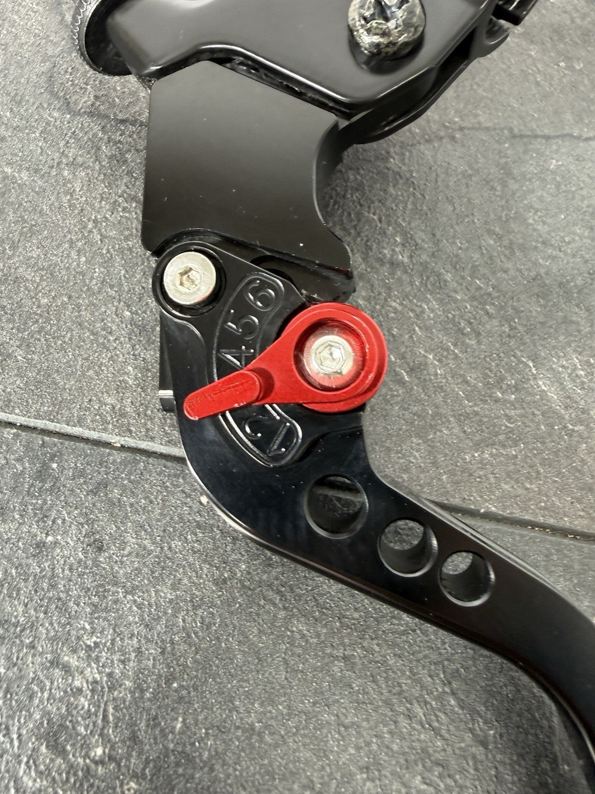 c586db3c-d3a5-4e2d-870f-6fab17468d33