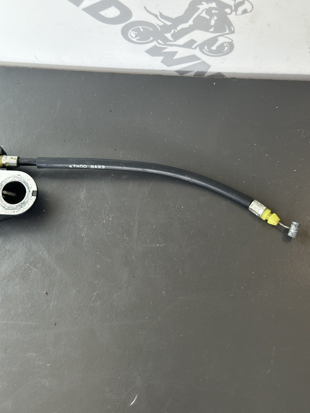 Suzuki GSXR 1000 2009-2016 Seat Lock Latch Release Cable SEAT LATCH CABLE OEM