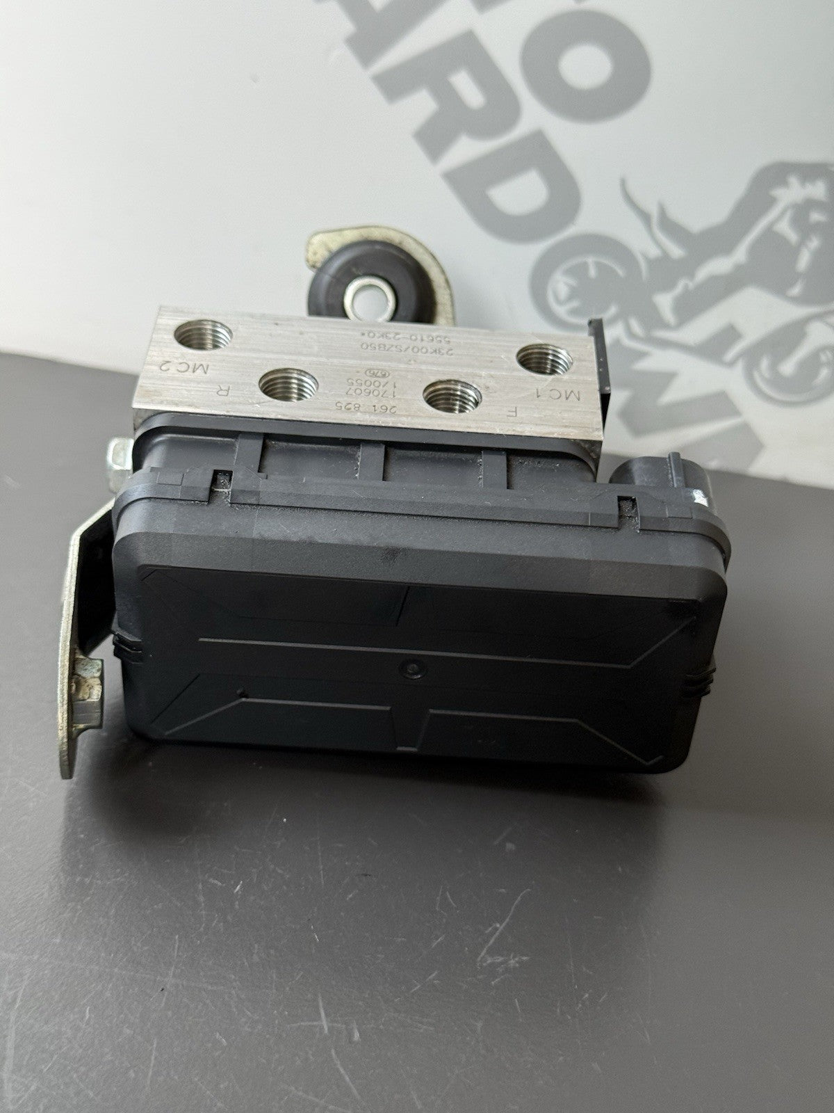 Suzuki GSXS 125 ABS Pump Controller 2017-2021 Suzuki GSXS 125 ABS Pump OEM