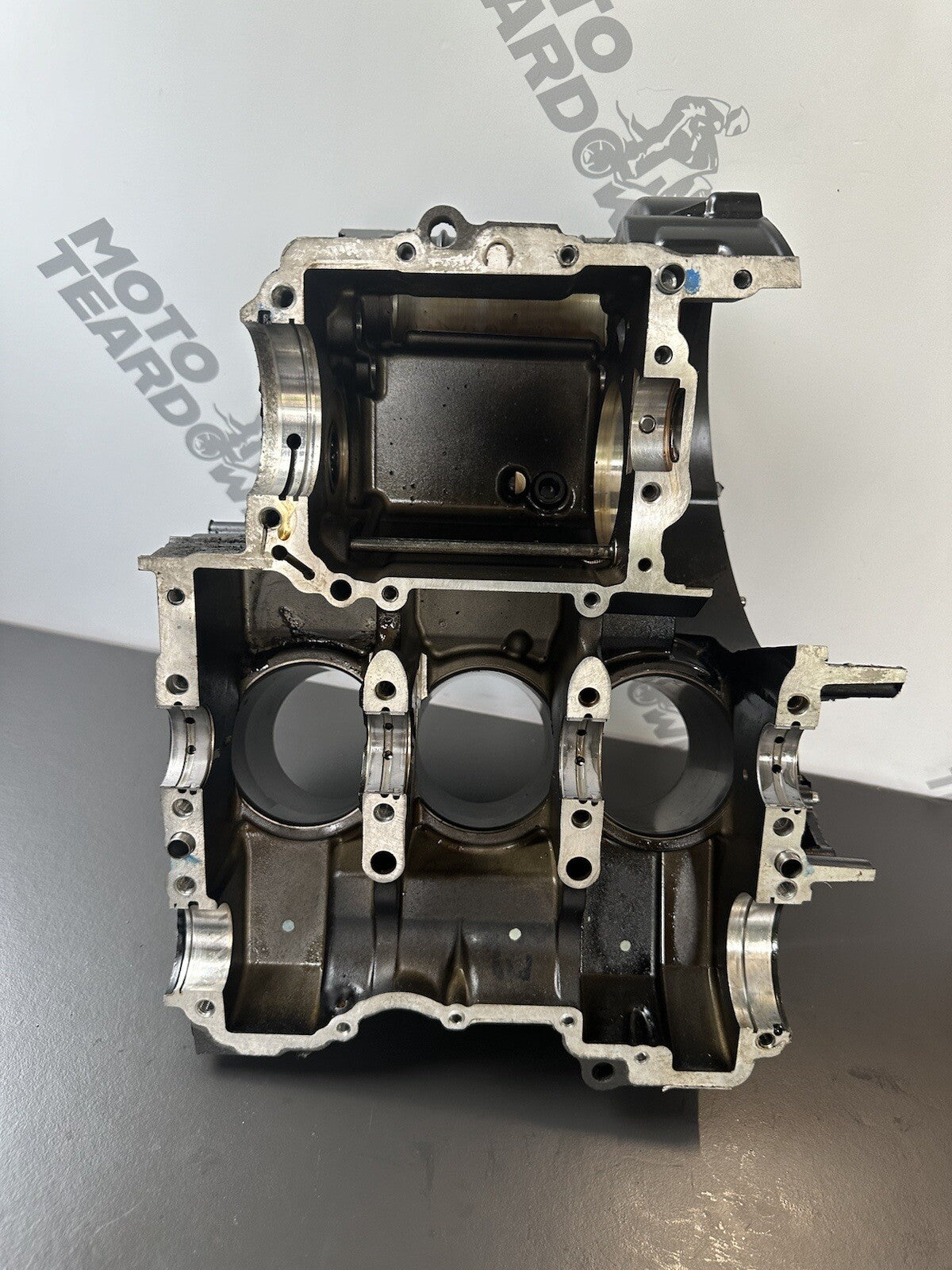 TRIUMPH STREET TRIPLE 675 2013-2016 Upper Crank Case Upper Engine 12,409 Miles
