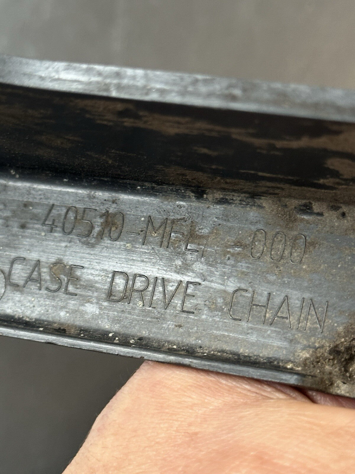 HONDA CBR1000RR FIREBLADE Chain Guard Cover Honda CBR1000 RR Chain Guard OEM 08