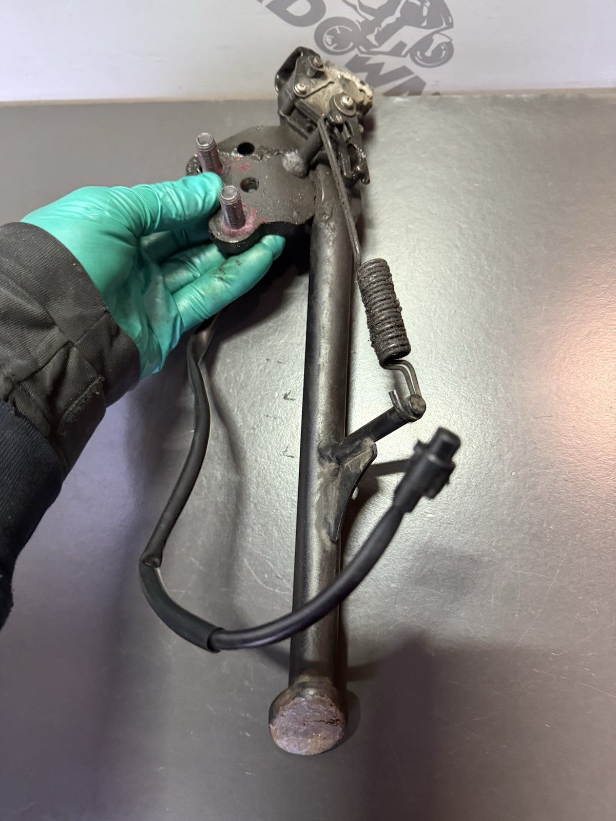 6db7f0e7-d190-4898-9285-1ba5a9f5033a