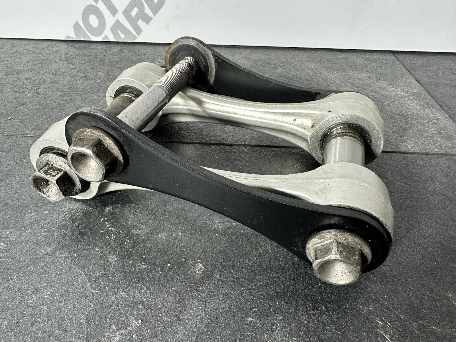 Triumph TIGER 900 GT PRO 2022 Shock Linkage Dog Bone 6337 Miles 2020-2023 OEM