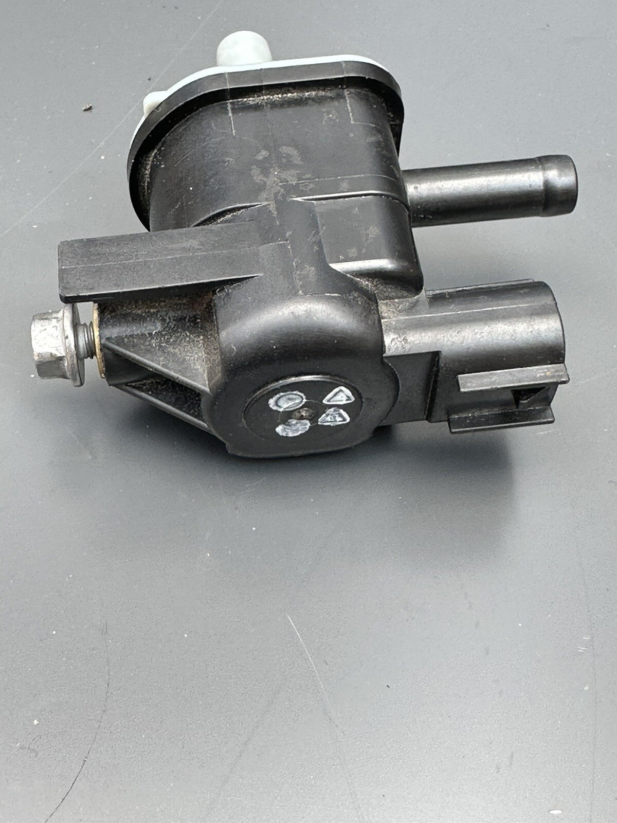 Valve Air Denso 1362007420 TRIUMPH Speed Triple RR 2022 1200RR Air Sensor OEM