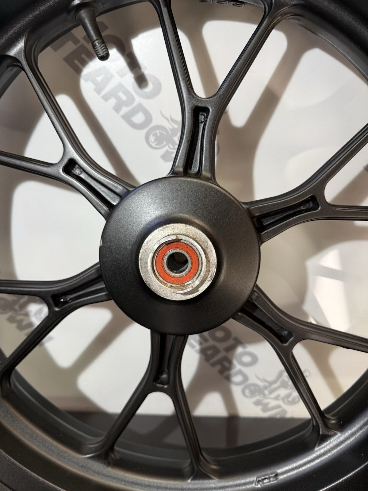 577d17ff-b8c9-44f7-b06b-627e87738888