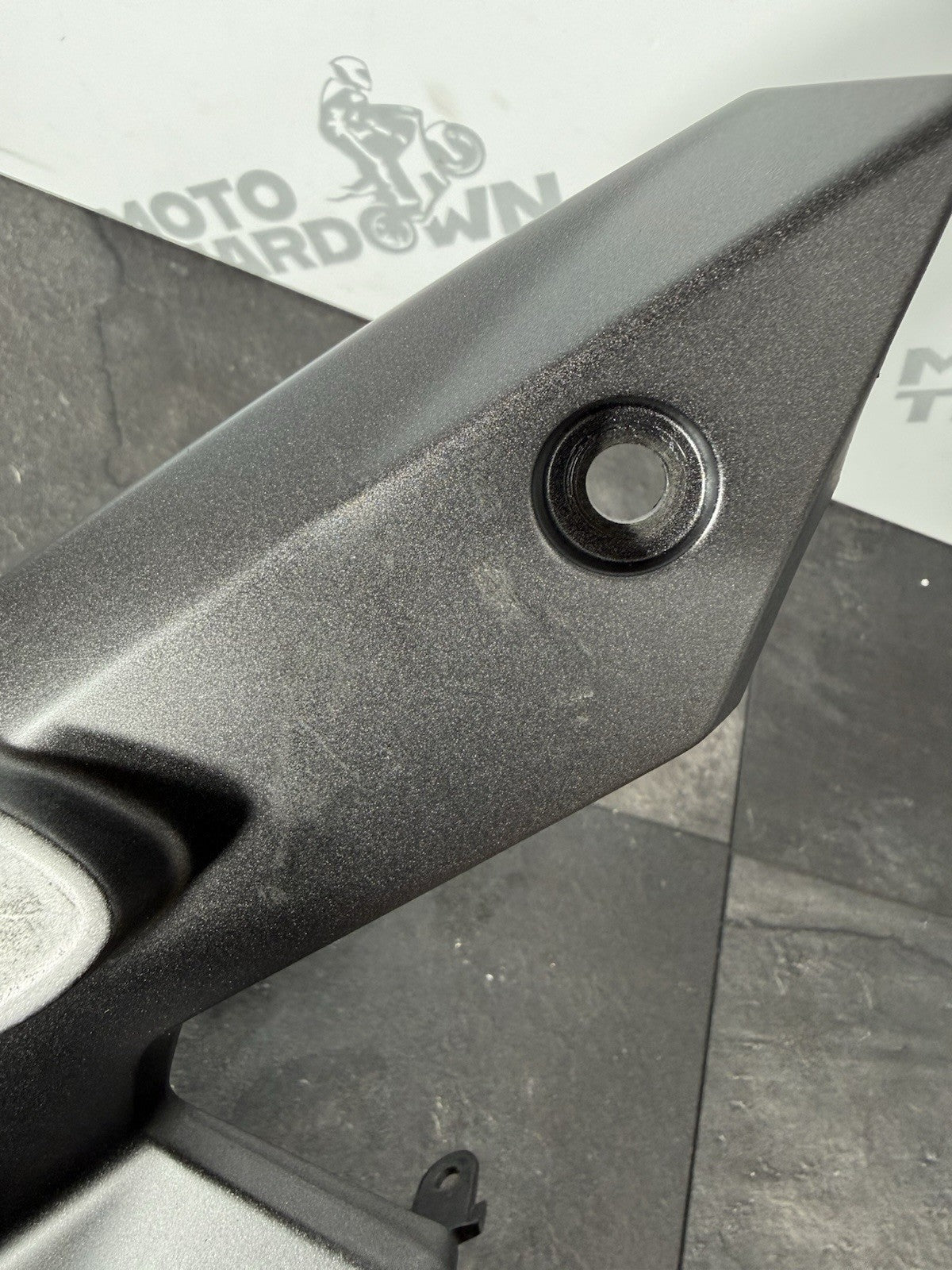 c929e76c-c887-4c25-8e3f-f7b0abf63eeb