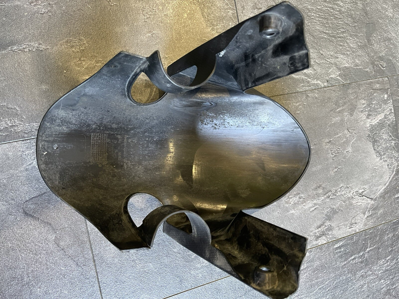 Aprilia Tuono V4 1100 Factory Front Mudguard SPARES 2018 OEM 6029 Miles RSV4