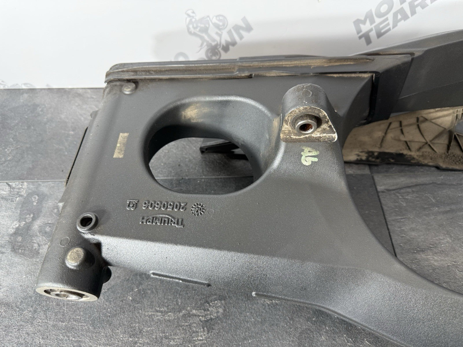 bfade130-a7f1-48de-825c-849cf2a4496b