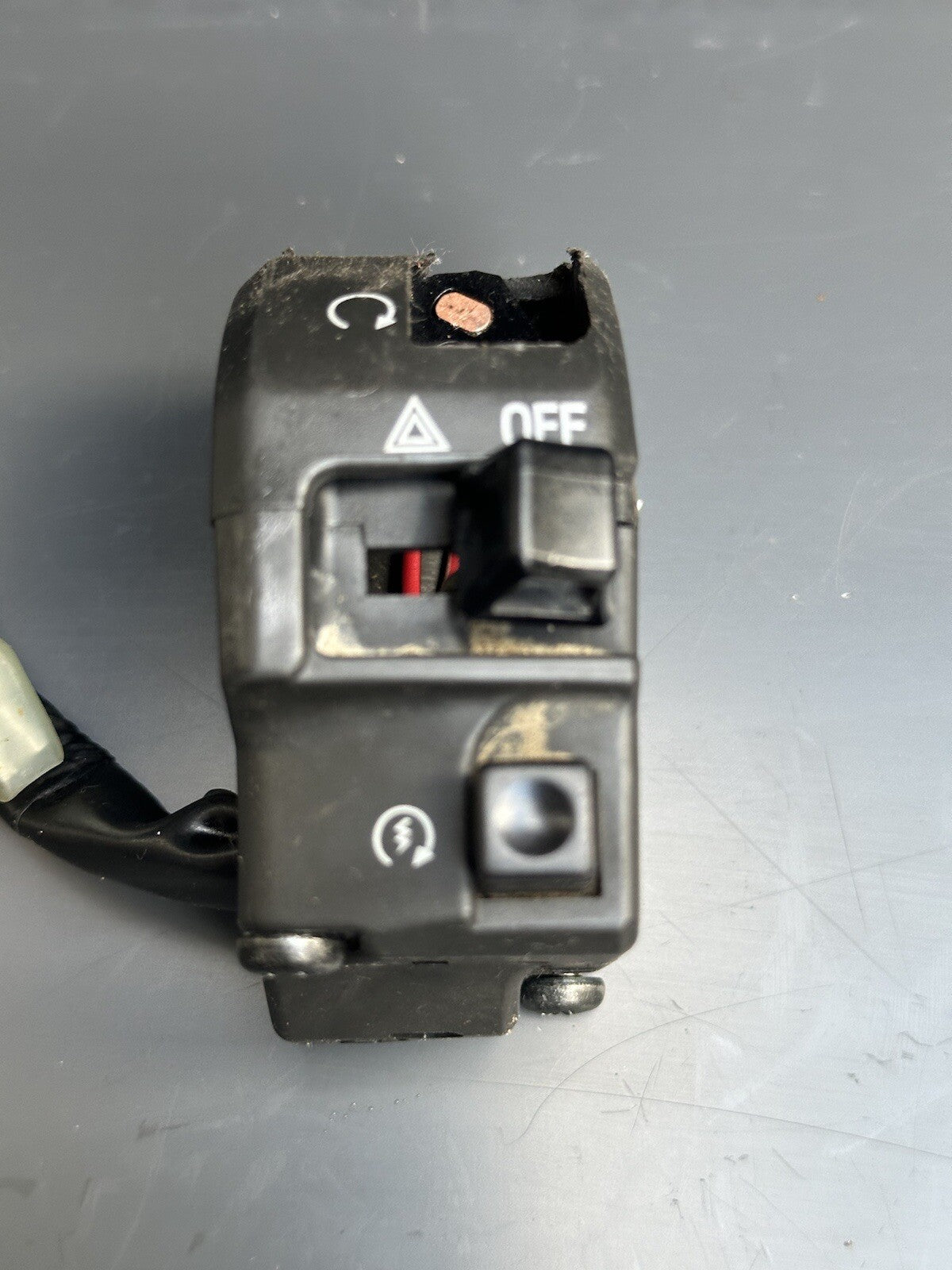 Yamaha YZF R7 690 right handlebar switchgear Right Switch SPARES REPAIR2022-2023
