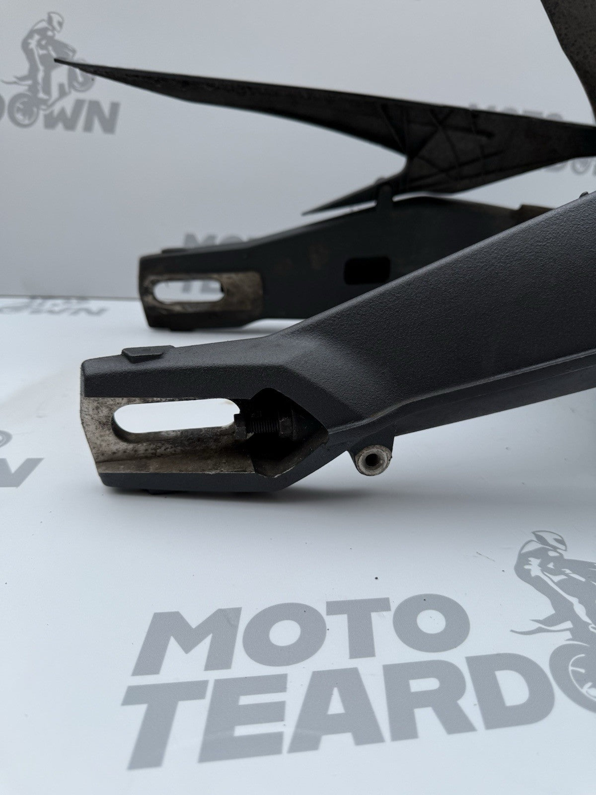 Triumph Street Triple 675R Swingarm 675R Swinging Arm 2013-2016 2050606 OEM