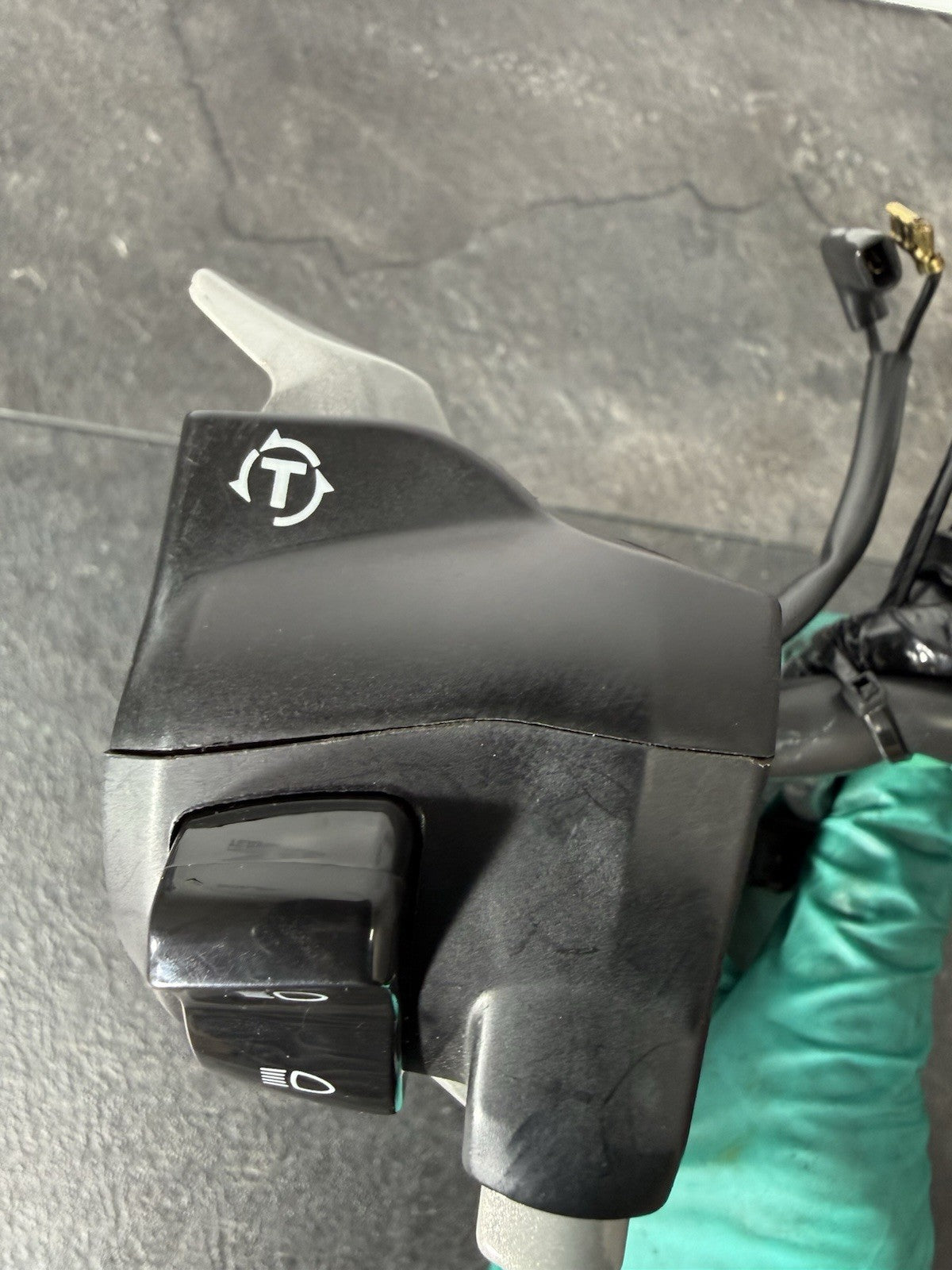 3c53d25c-c750-4ce0-a46b-1583feee93f1