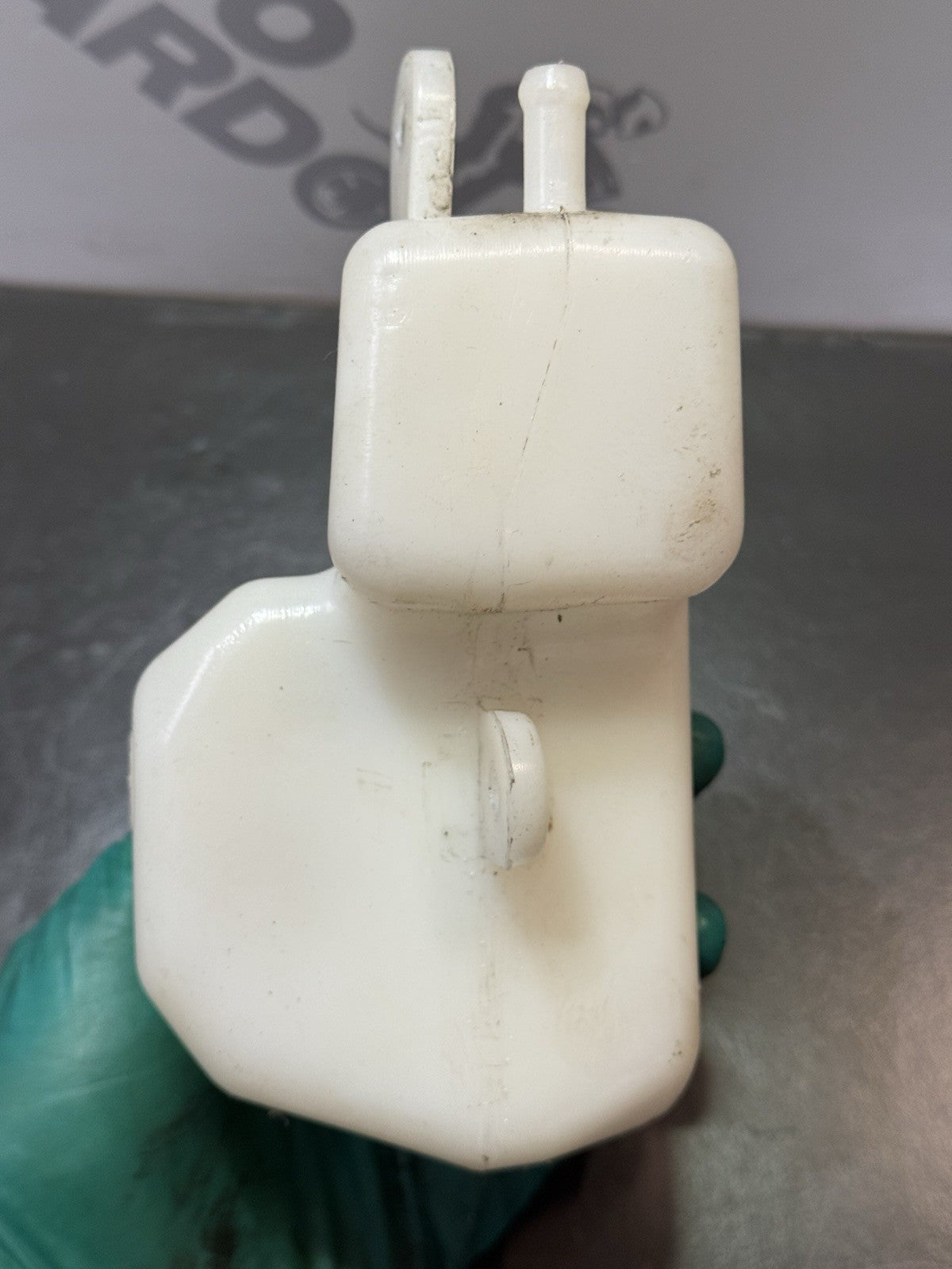 c04f4e8f-86a6-465a-b008-884d0d6910e0