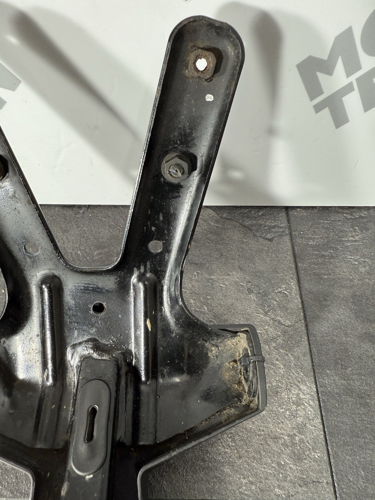 5213cae0-2f2f-47f1-9a7f-0c910cdfcd41