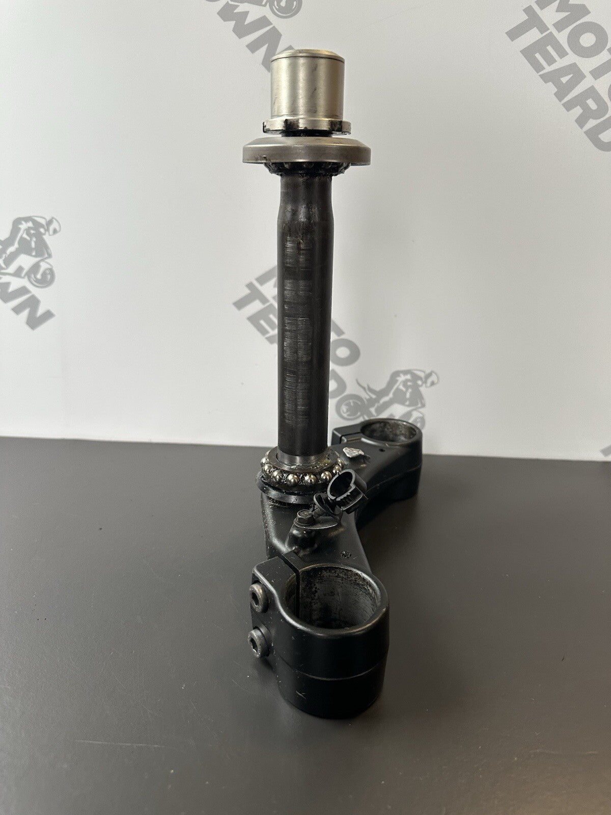 Yamaha MT-07 Yamaha MT07 Bottom lower fork yoke clamp 2014-2017 Lower Yoke OEM