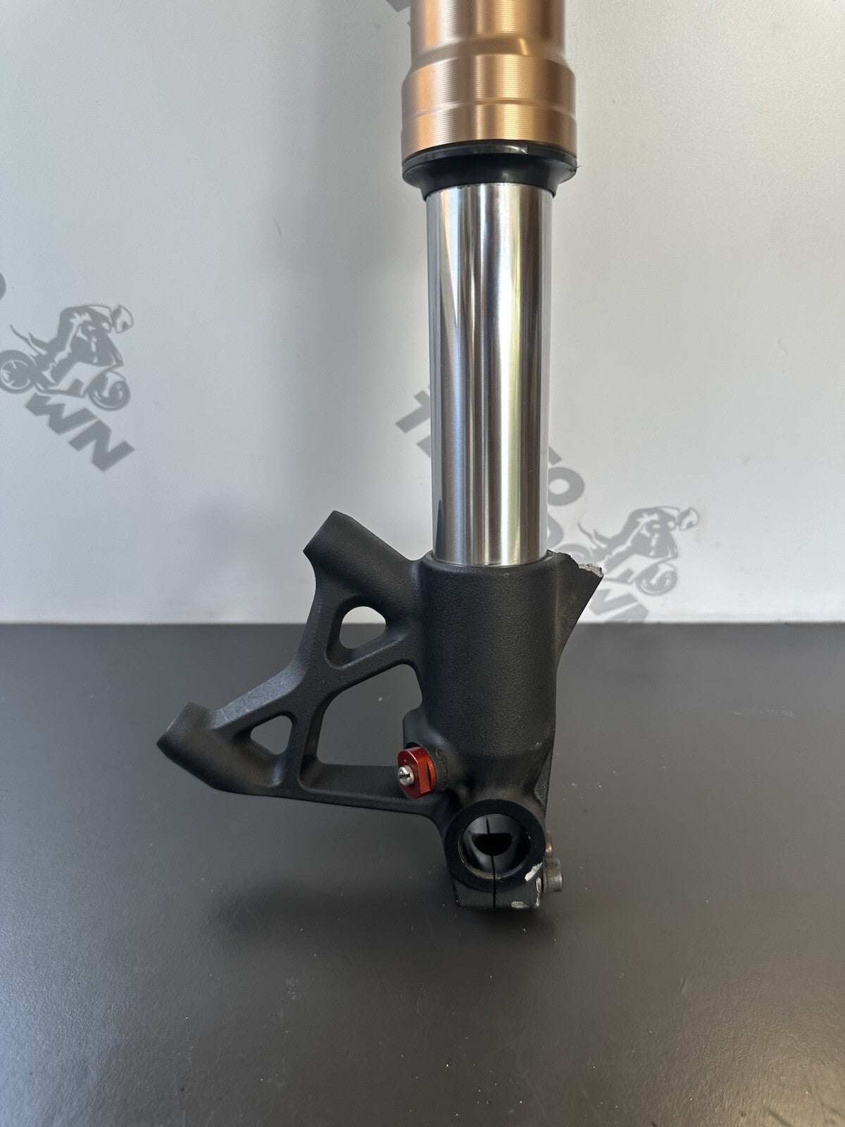 Triumph Speed Triple 1050 Fork Front Suspension 2011 to 2015 SPARES / REPAIR