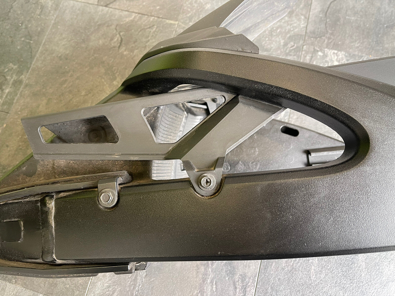 Suzuki GSXR 750 2015 L5 Swingarm Rear GSXR600 2011-2018 15287 Miles OEM