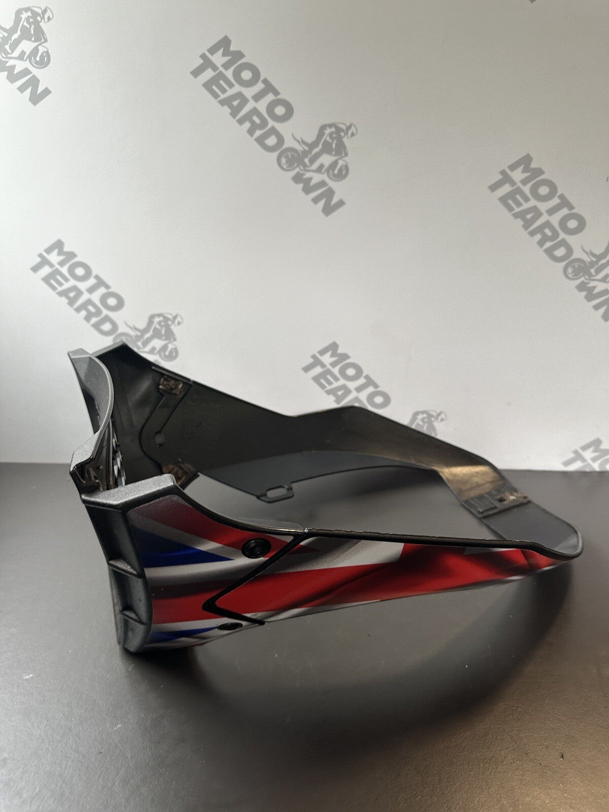 APRILIA TUONO V4 Belly Panel Fairing B043248 B043247 B043246 OEM 2017-2019