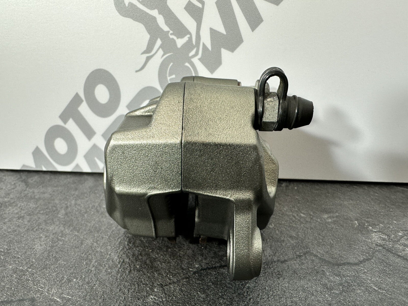 Aprilia Tuono V4 1100 2021 Rear BREMBO Brake Caliper 6606 Miles 2022-2024 OEM