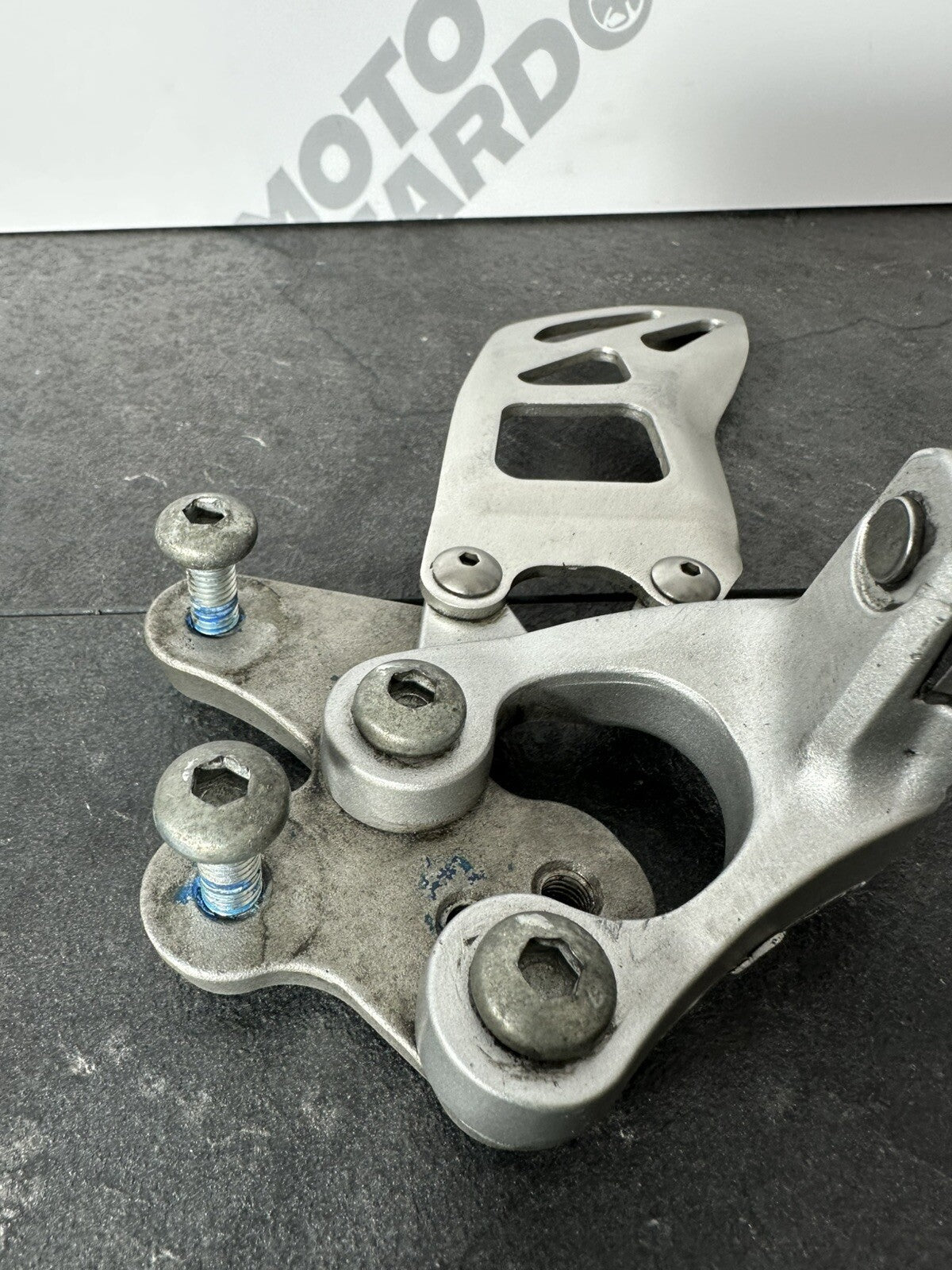 Suzuki GSXR 1000 2014 Left Footrest Rearset & Mount 22774 Miles 2009-2016 OEM
